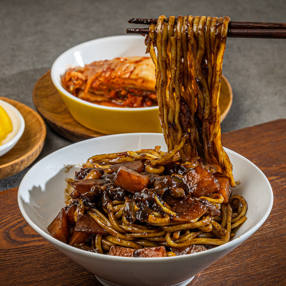생중화면 1kg+즉석 짜장소스 250gx5 중화요리 짜장면 - 상품 이미지