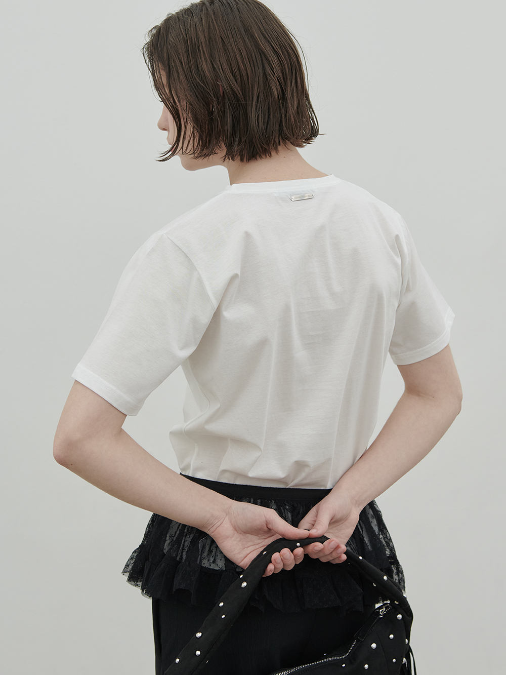 320쇼룸 네반 실켓 메탈 티셔츠 화이트 - 상세 이미지 2