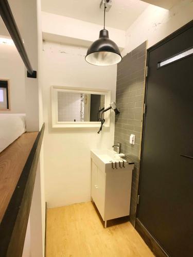 [대한민국][서울(및 인근)]서울 큐브 이태원 - 호스텔(Seoul Cube Itaewon - Hostel) : 아워디샵