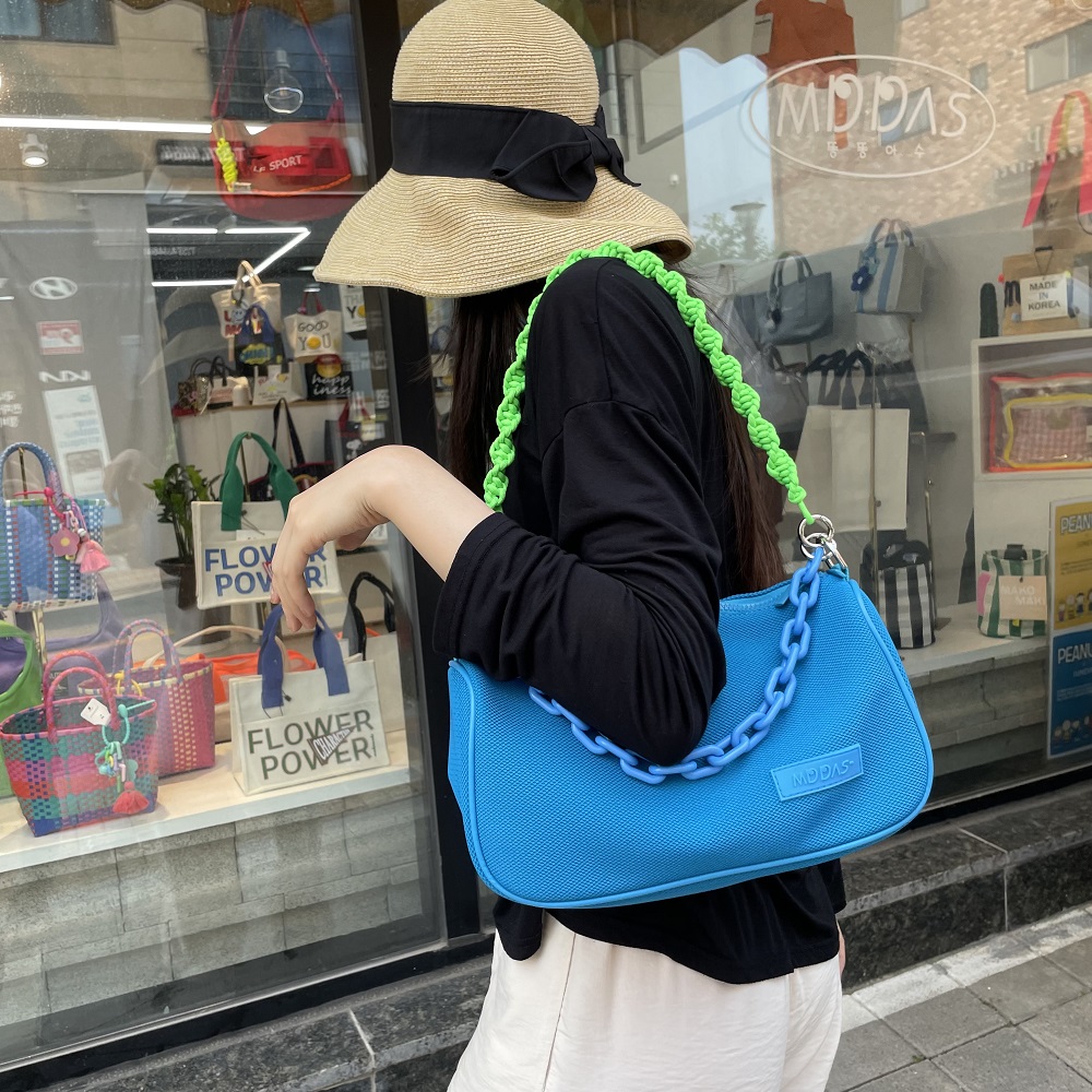 므떼 여성 크로스백 여행용 보부상 가벼운 유럽여행가방 핸드폰 크로스 나일론 미니 백