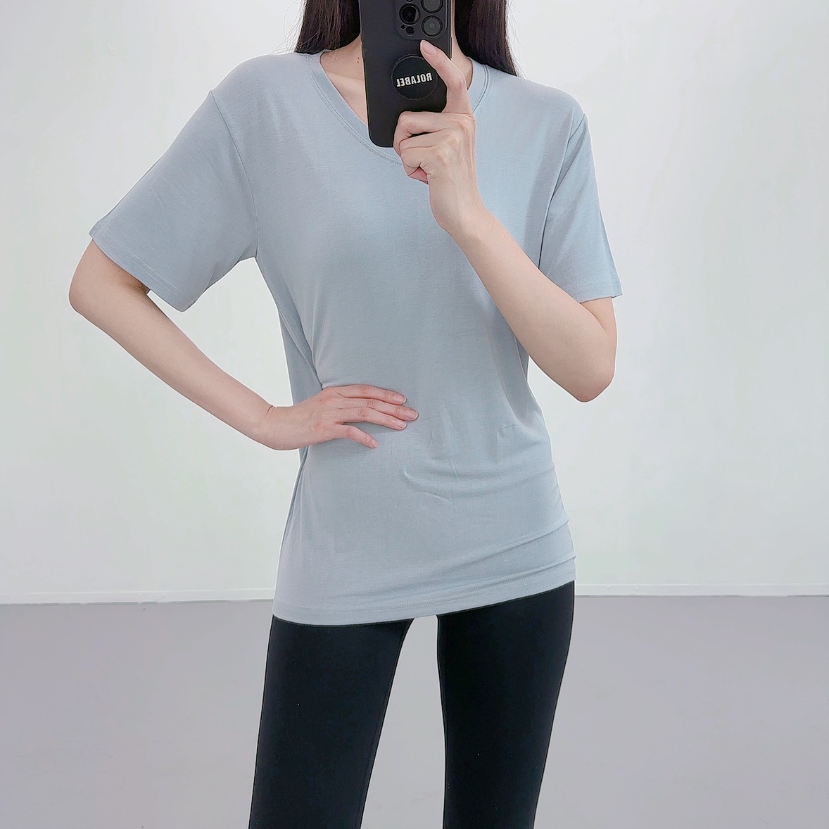 여성 반팔티 이너 티셔츠 빅사이즈 레이어드 롱 무지 브이넥 - 상세 이미지 3