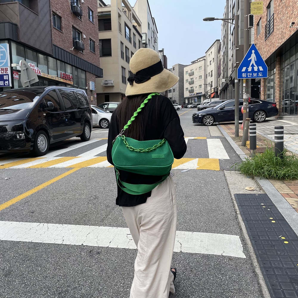 므떼 여성 크로스백 여행용 보부상 가벼운 유럽여행가방 핸드폰 크로스 나일론 미니 백