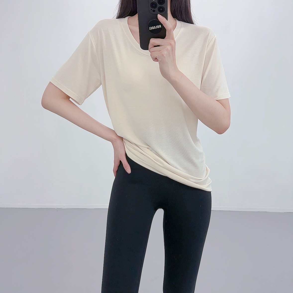 여성 반팔티 이너 티셔츠 빅사이즈 레이어드 롱 무지 브이넥 - 상세 이미지 4