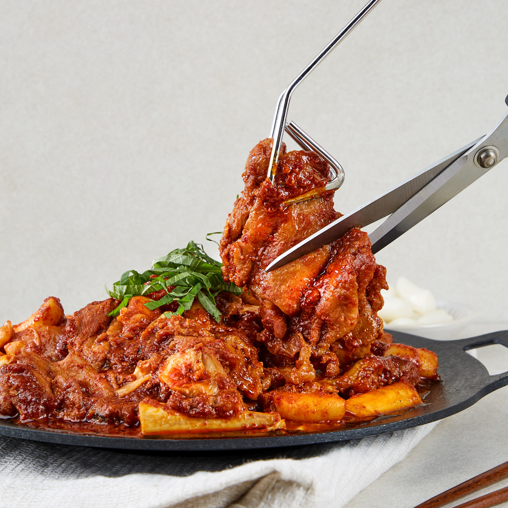 마들푸드 춘천 닭갈비 1kg 국내산 닭다리살 캠핑음식 숯불