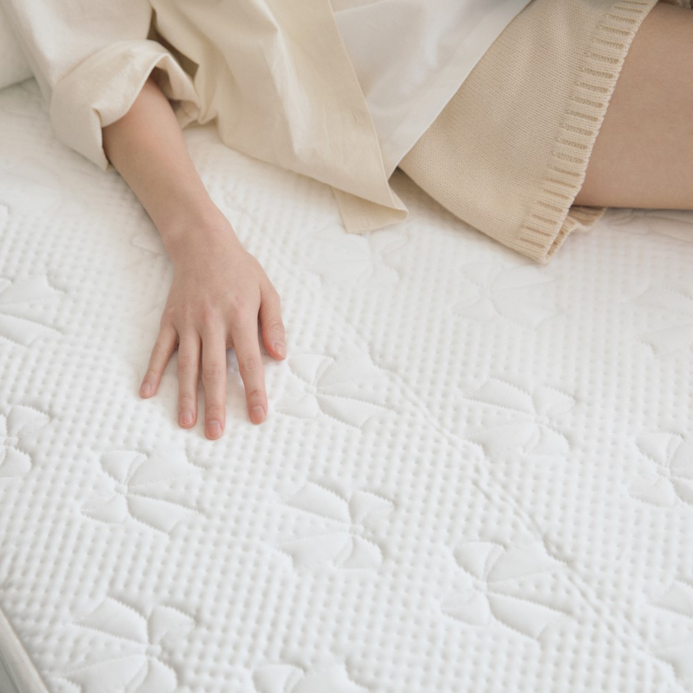 히말라야 듀라론 냉감패드 아이스쿨링 침대패드 휴비스 러브하트 SS 110x210