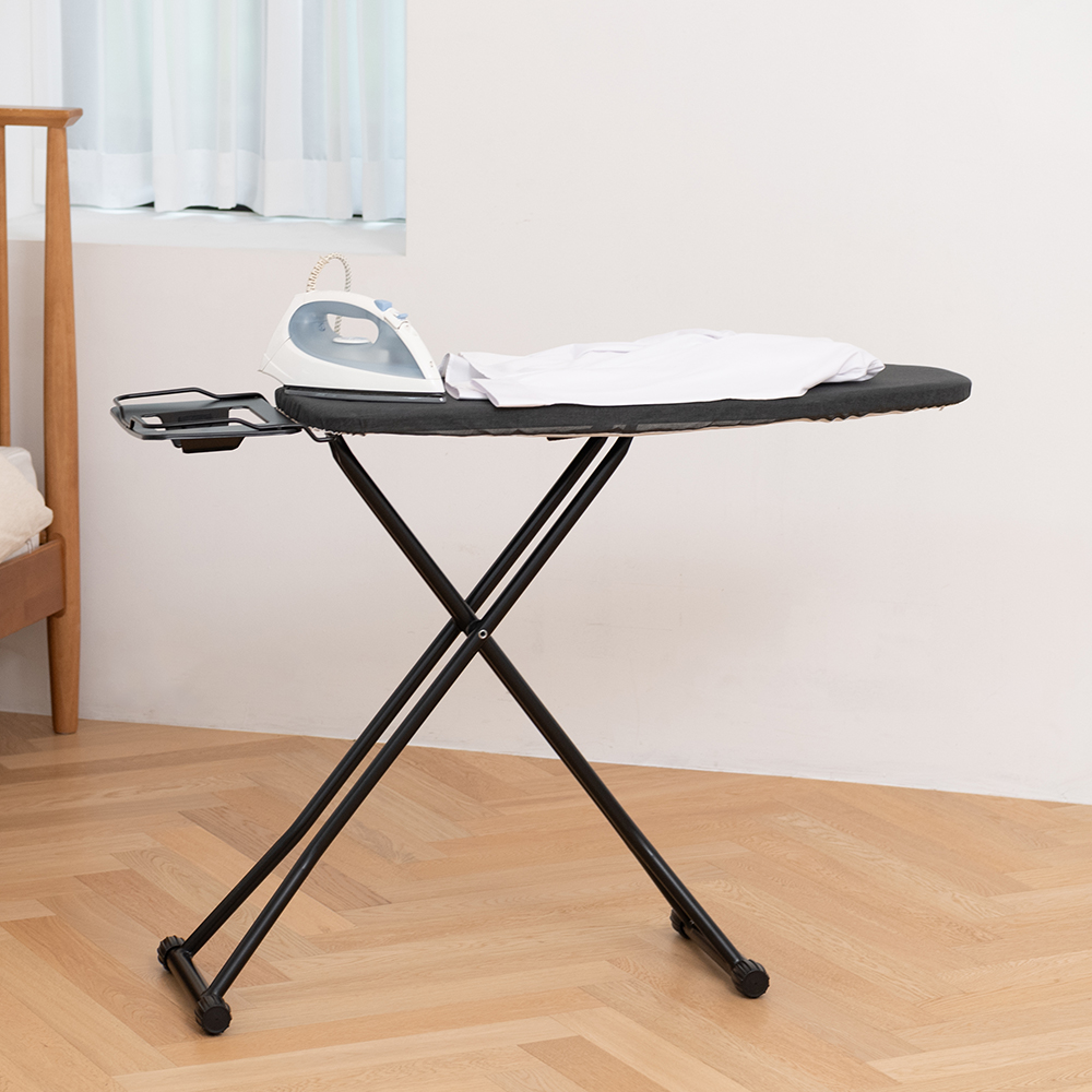 씨에스지 브리즈 스탠드 다리미판