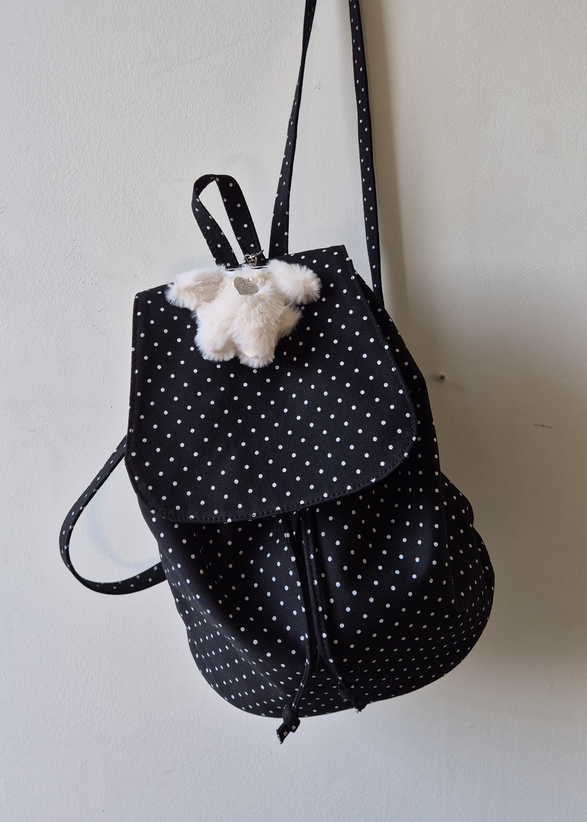 리햅 도리나 도트 캔버스 백팩 데일리 보부상 가방 수납력 좋은 데이지룩 아이템