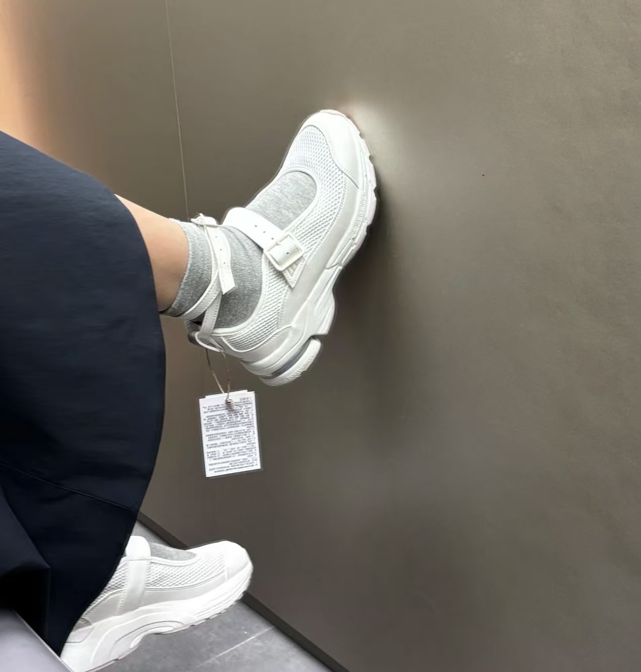 아디다스 우먼스 FORMOTION MARY JANE 메리제인 화이트 JS4054