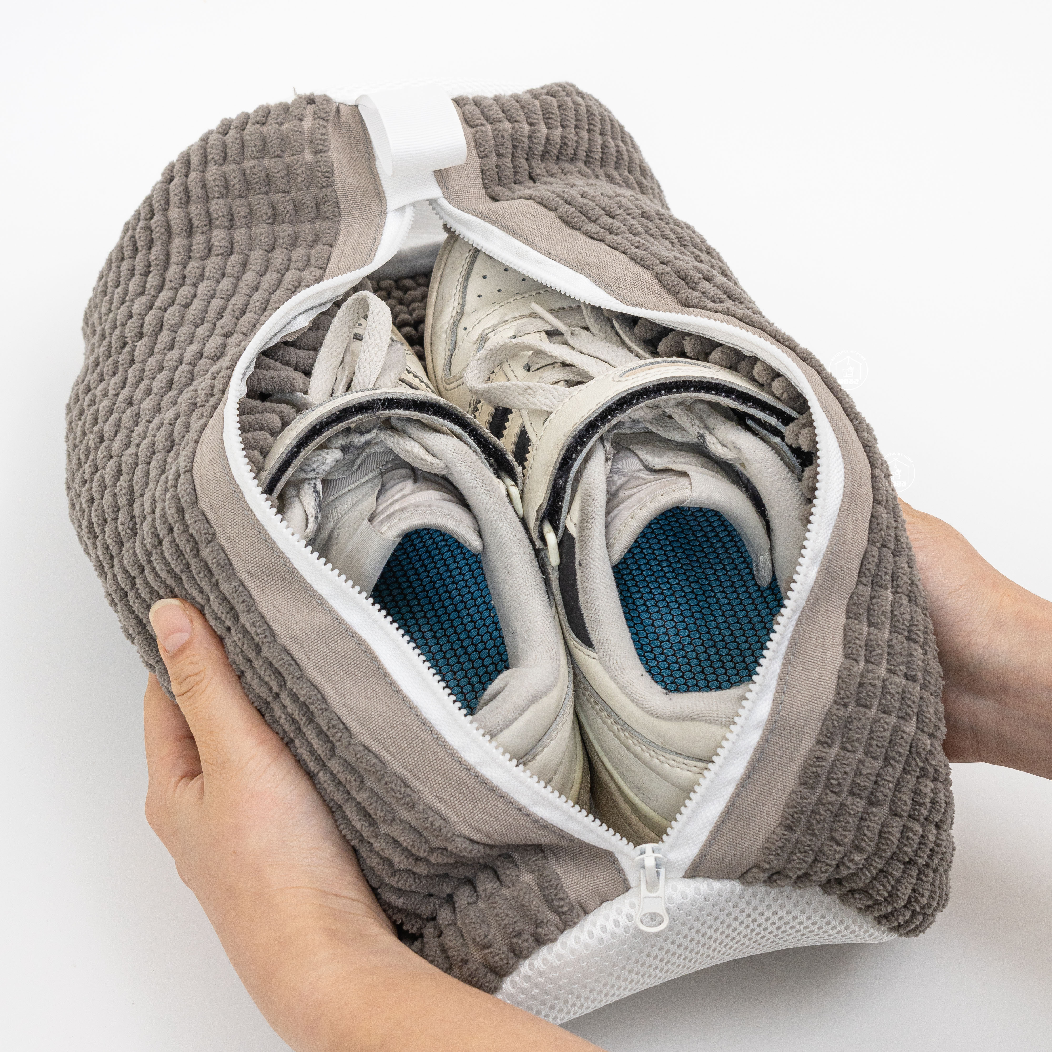 살림공간 운동화 세탁망 신발 빨래망 극세사 그레이