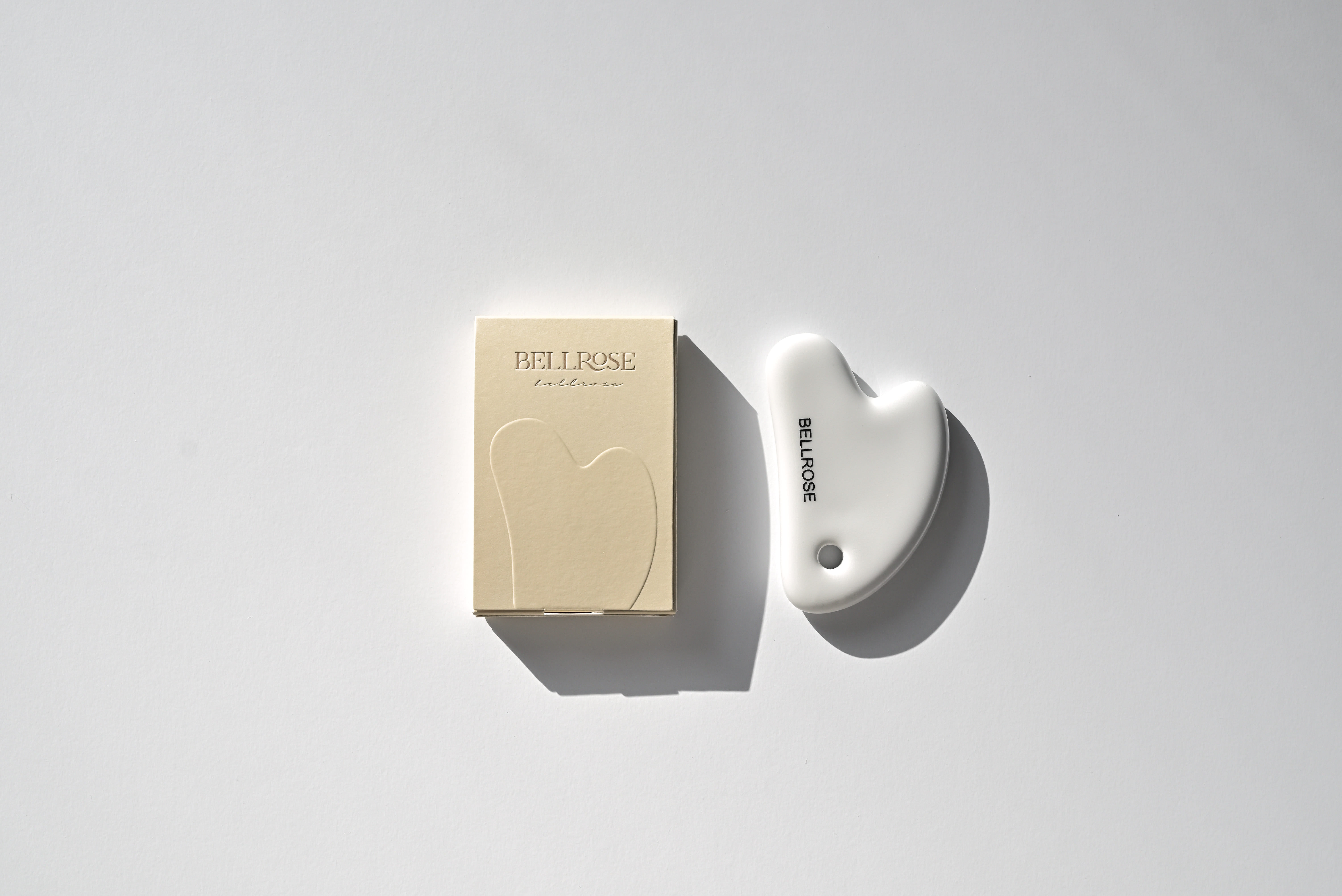 국산 괄사 마사지 마사지기 세라믹 얼굴 두피 하트 벨로즈 화이트