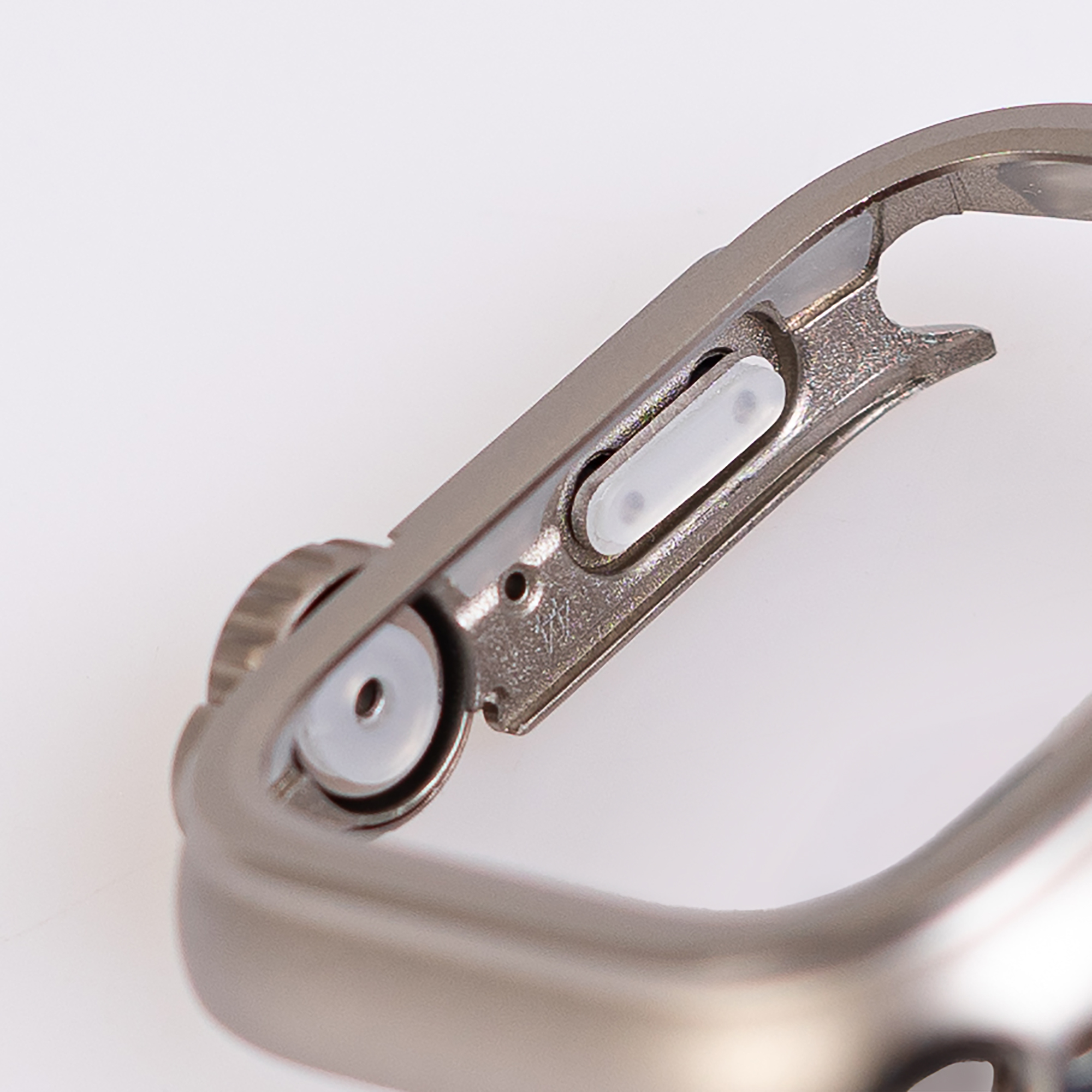 웨어플래닛 애플워치 울트라 체인저 3.2세대 메탈프레임 케이스 보호 쉴드 프로텍터 커버 - 상세 이미지 4