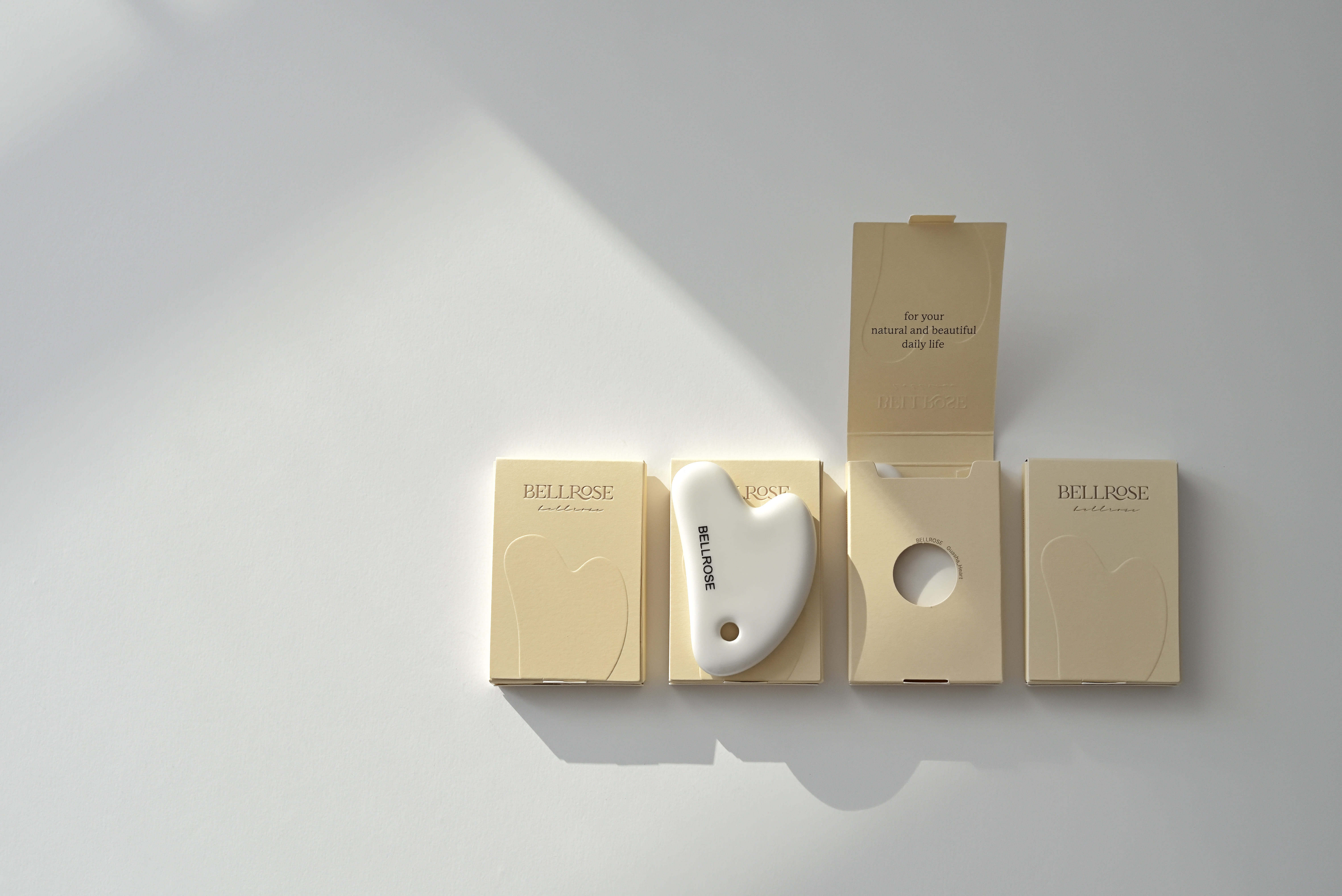 국산 괄사 마사지 마사지기 세라믹 얼굴 두피 하트 벨로즈 화이트