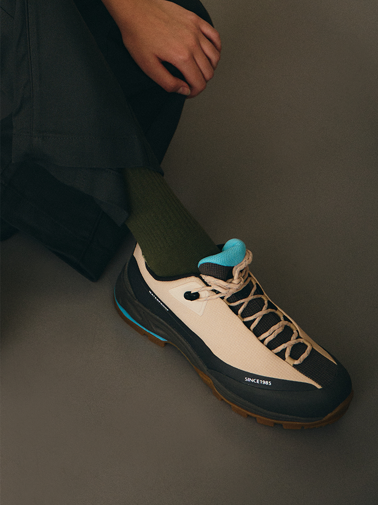 험토 여성 로우 등산화 피크 MTX