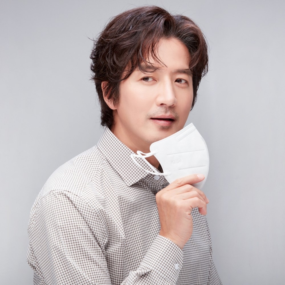 유앤미 KF94 마스크 새부리형 대형 100매 일회용 마스크 비말