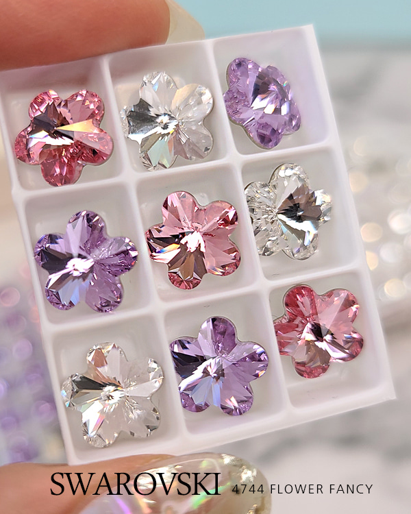 [AUSTRIA CRYSTALS] #4744 플라워팬시 10mm : 보니비 네일