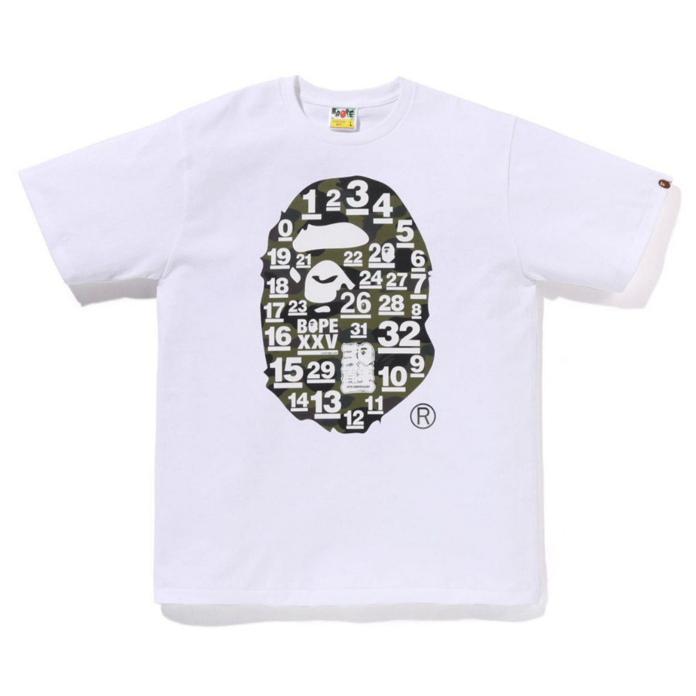 베이프 반팔티 A BATHING APE 32ND ANNIV. 1ST CAMO BIG APE HEAD TEE 4월 신상 1L20-110-022 - 메인 이미지