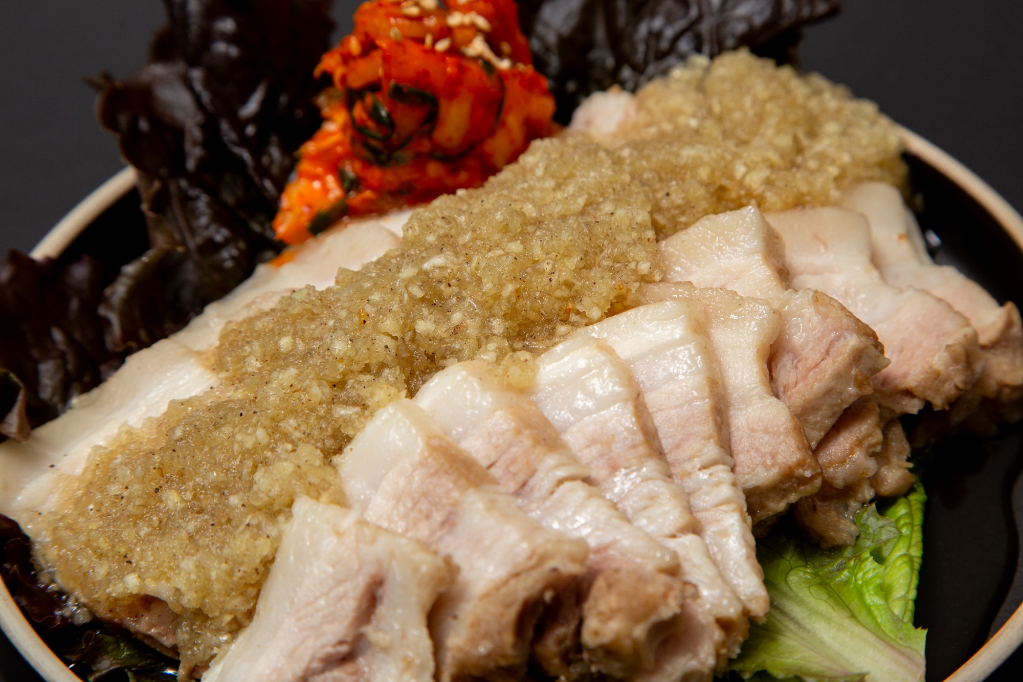 호시절 삼겹살 수육 보쌈 마늘보쌈 밀키트 도시락 집밥 혼술 안주 캠핑요리 250g x 2팩 - 상세 이미지 3