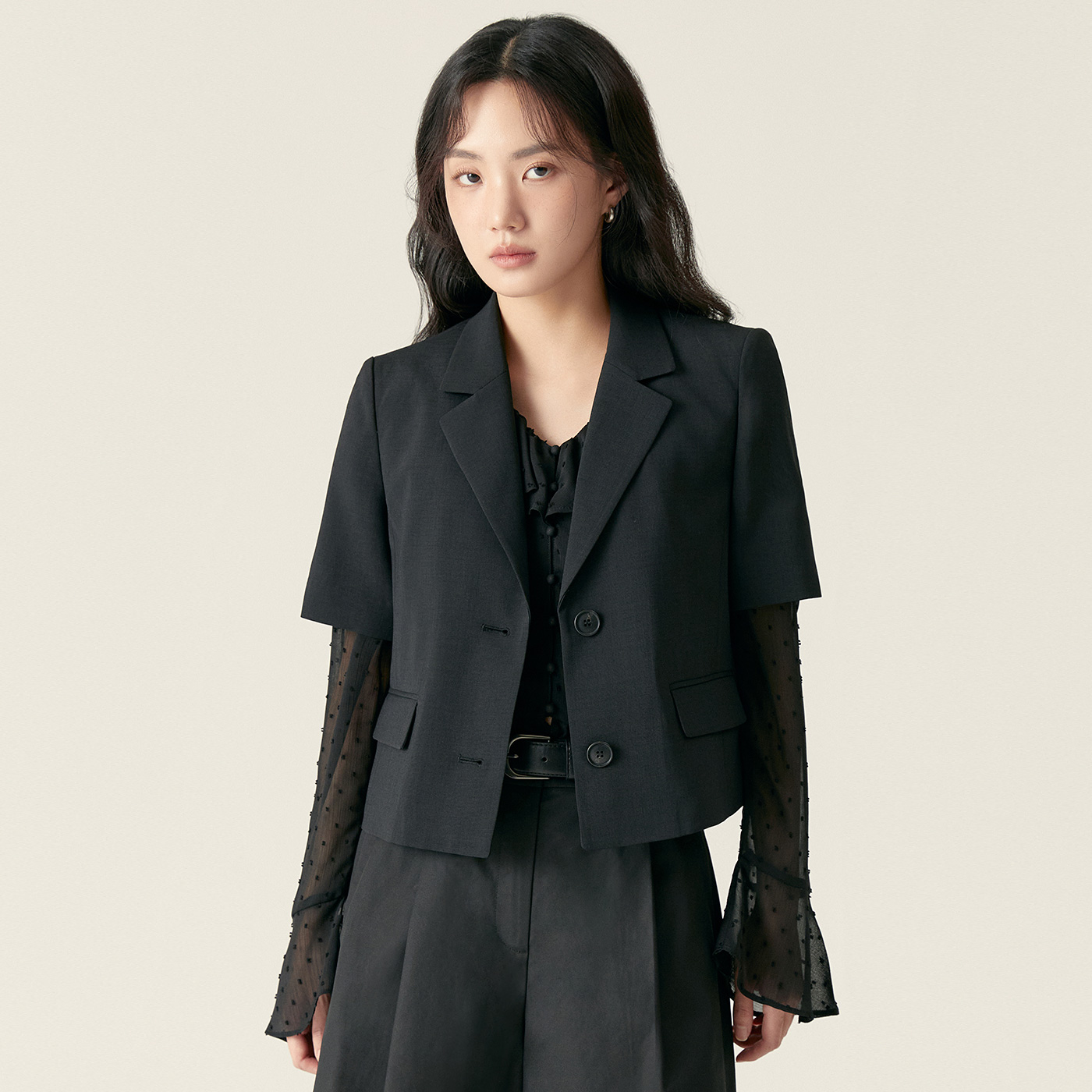 로엠 린넨라이크 반팔 크롭 자켓 RMJKF25R12 - 상세 이미지 3