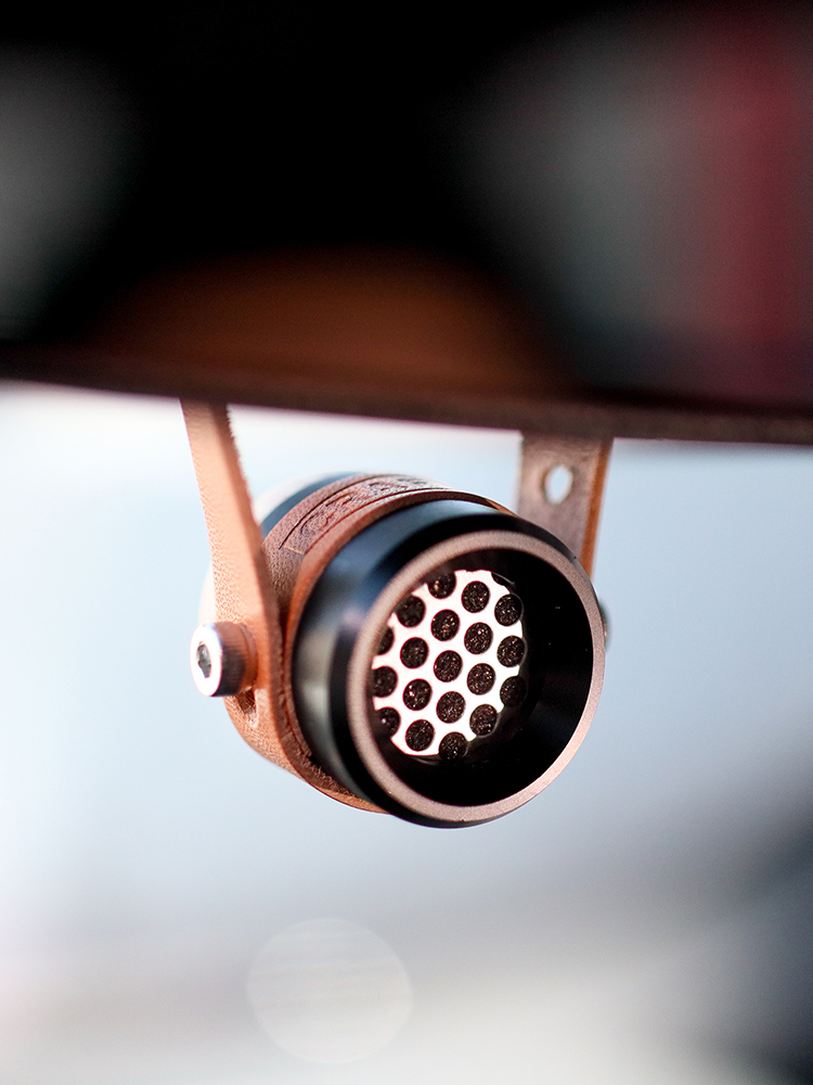 크라프터 트위터 고급 차량용 룸미러 방향제 디퓨저 차방향제 차량용방향제 블랙체리