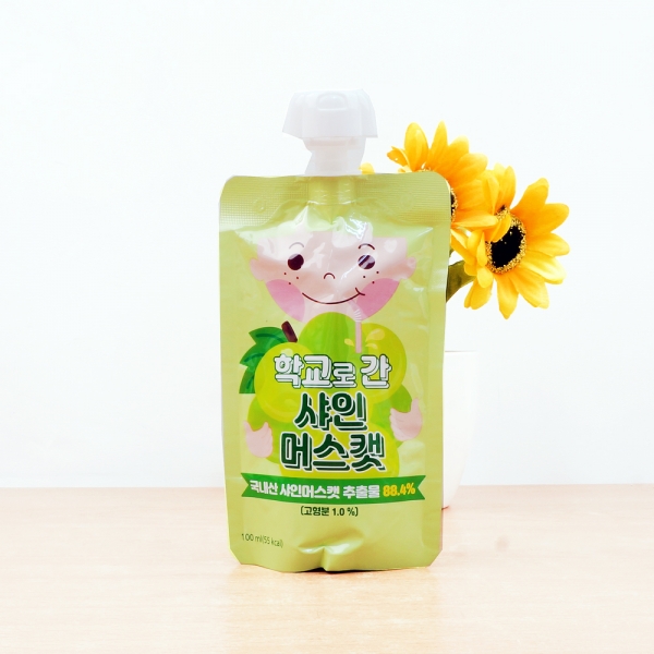 아람농장 학교로 간 샤인머스캣 100ml 어린이음료 파우치 : 아루마트
