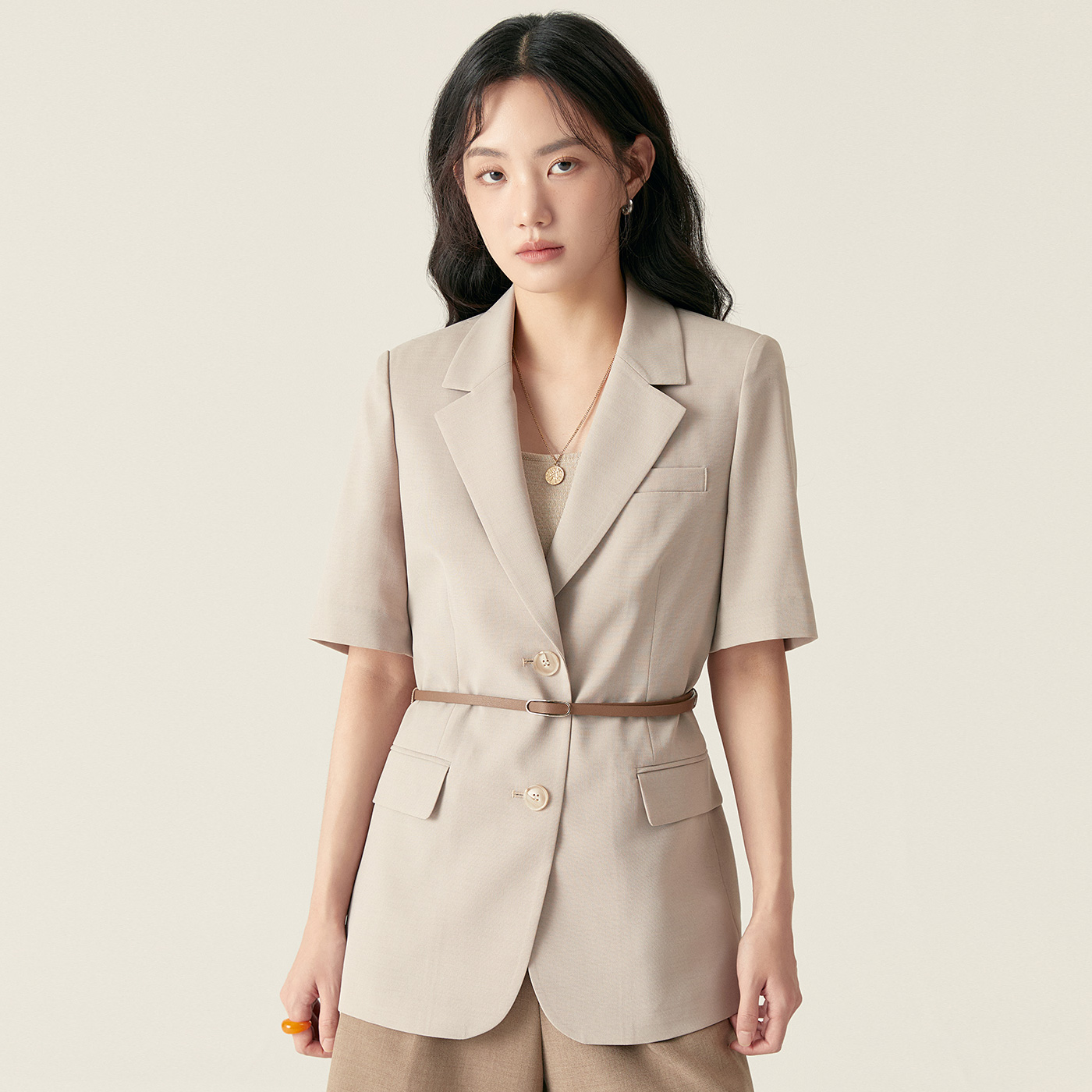 로엠 린넨라이크 반팔 자켓 RMJKF25R11 - 상세 이미지 3