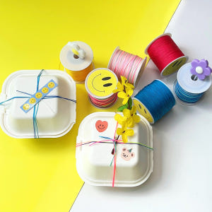 구디백 포장끈 네온 레인보우 1롤 답례품 도시락 생일 선물 포장 택끈 트... 실사용 후기 | 효과 있을까? - 상품 이미지 3