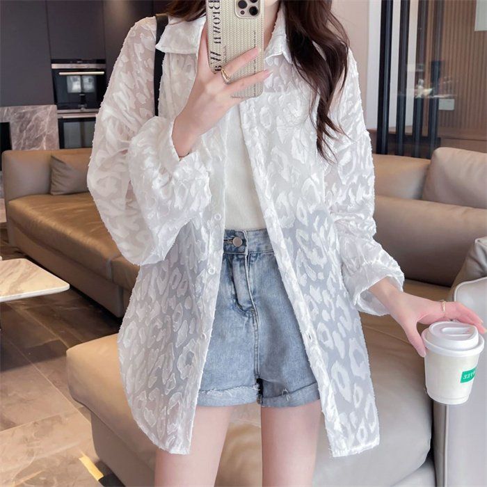 봄 여름 시스루 애니멀 패턴 엠보싱 긴팔 셔츠 블라우스 루즈핏 아우터 화이트 핑크 베이지 - 상품 이미지