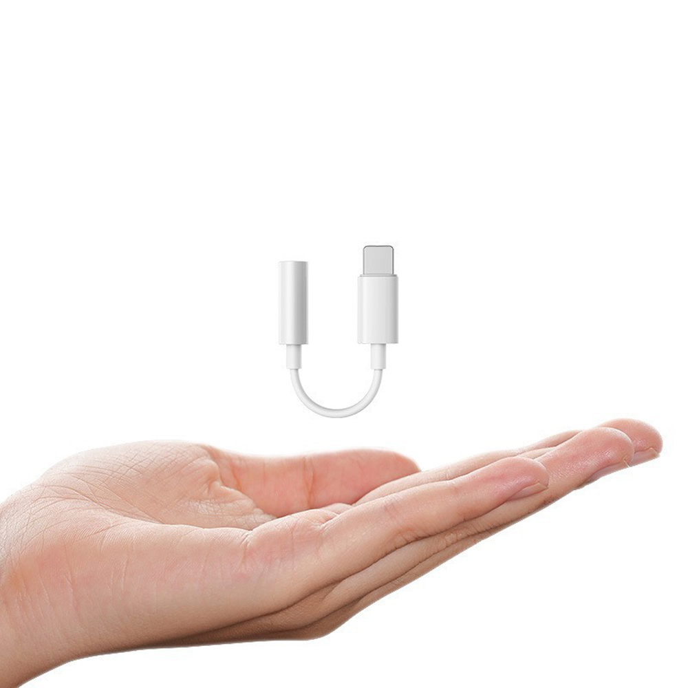 바라보고 아이폰 8핀 to 3.5mm 이어폰 젠더 변환 어댑터 상품 이미지