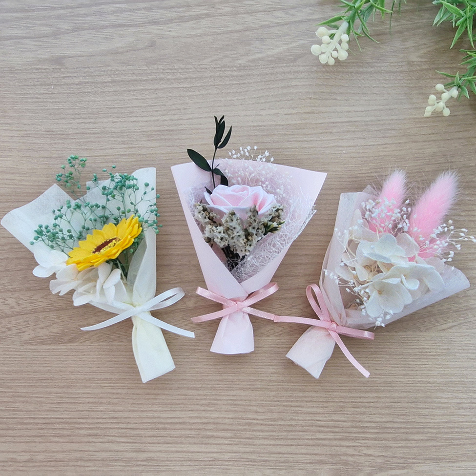 로렌블룸 미니 플라워 꽃다발, 데코하기 좋은 미니꽃, 프리저브드 플라워, 생화 보존화 - 상품 이미지