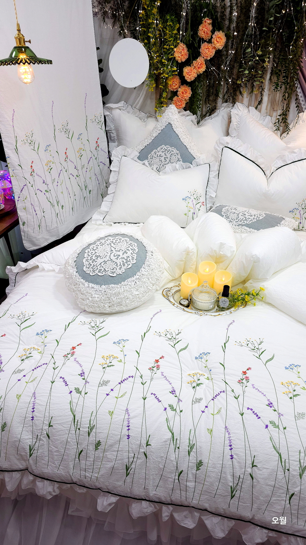 들꽃자수 혼수 신혼이불 호텔침구세트 라지킹침구세트 침구류