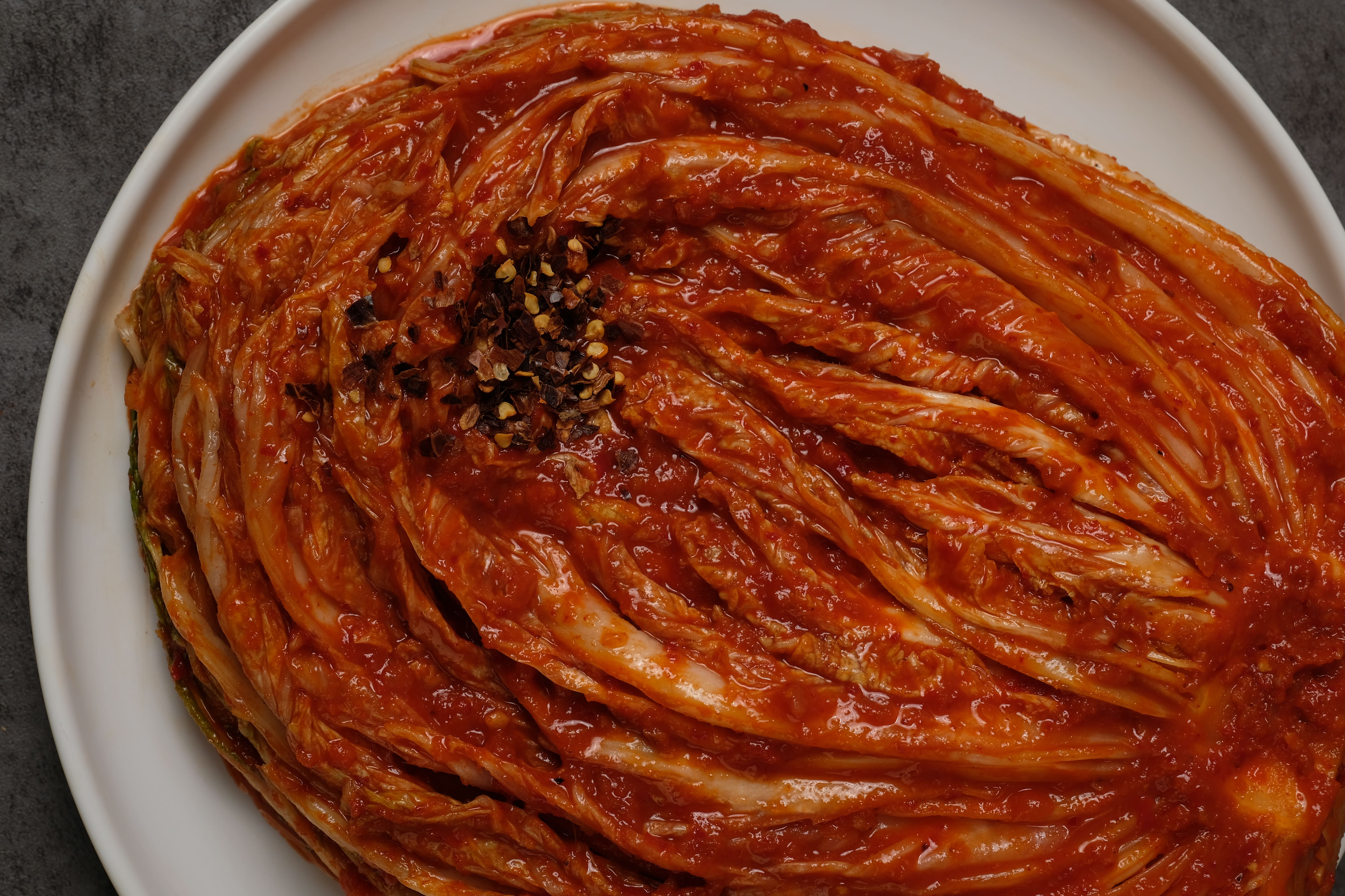 [스트레스 팍 실비김치 2kg] 화끈한 매운맛의 중독주의보 / 밥도둑 필살템 - 상품 이미지