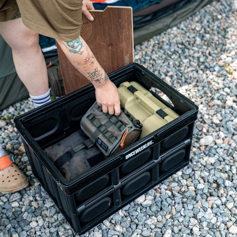 원스위크라이프 캠핑 손잡이 접이식 수납 폴딩 박스 상판 테이블 50L, 블랙