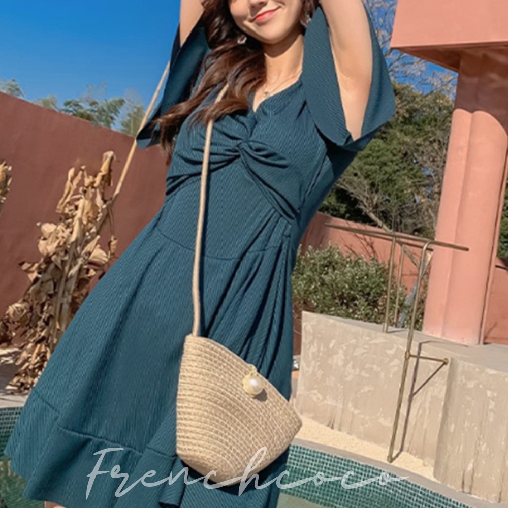 프렌치코코 러플 수영복 홀터넥 오프숄더 페미닌 바캉스룩 리조트