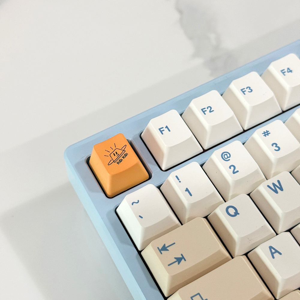 키캡디자인 키디 시그니쳐 키캡 R4 1U ESC PBT OEM 포인트키캡 기계식키보드 굿즈 - 상세 이미지 4