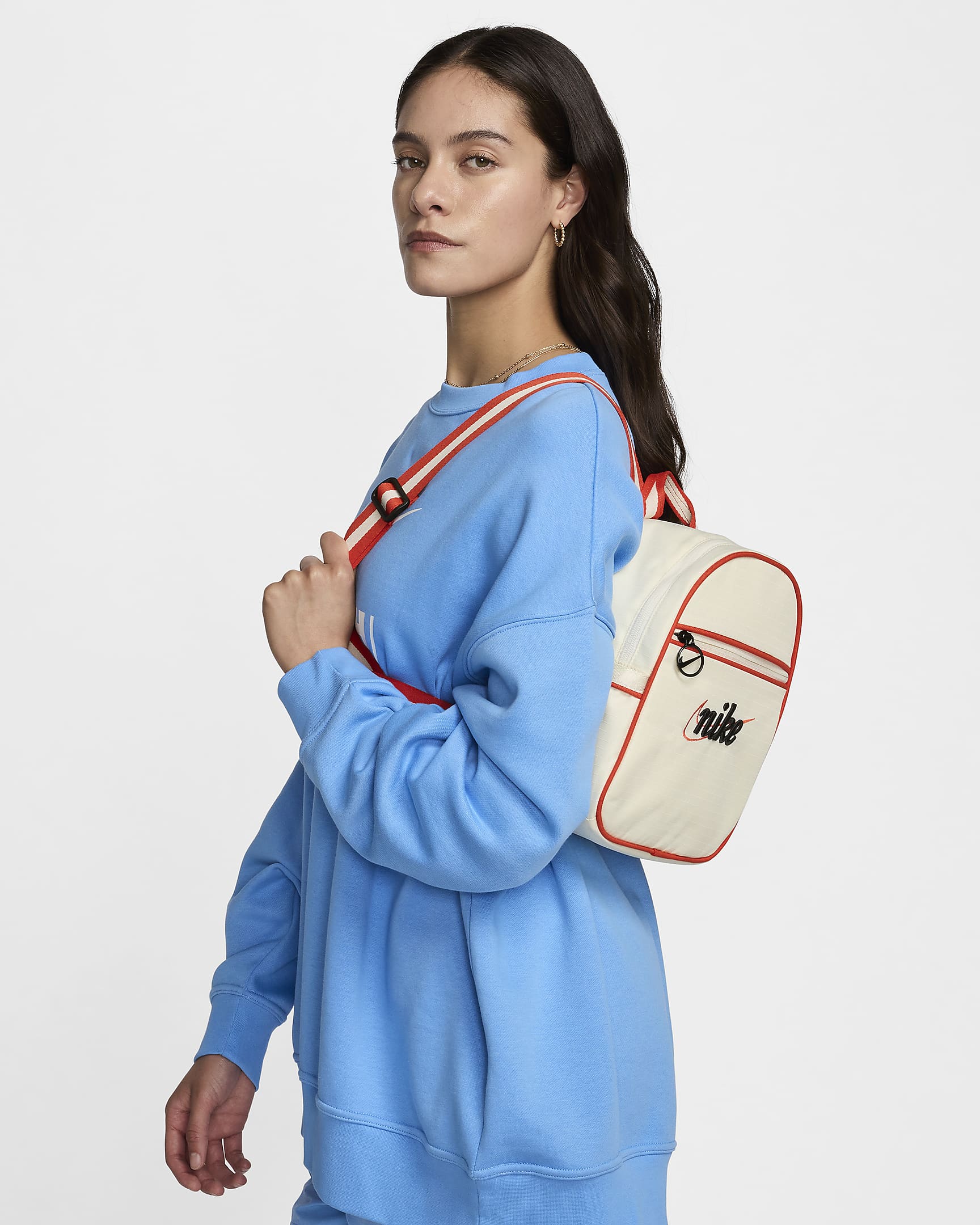 [오늘출발] 나이키 여성 미니 백팩 가방 중학생 고등학생 소풍 가방 여행 배낭 코코넛밀크(365레트로)