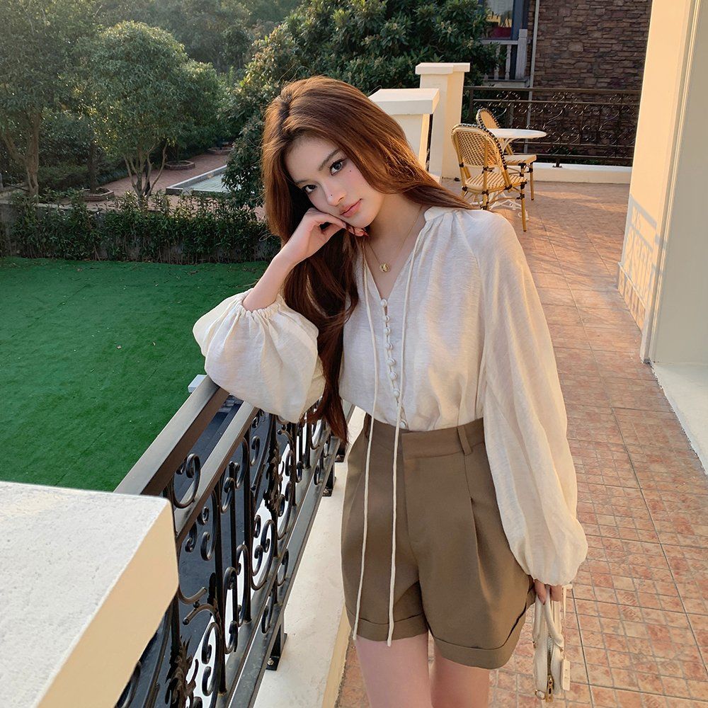 봄 가을 하이웨스트 핀턱 롤업 포켓 기본 베이직 숏 팬츠 반바지 카키 - 상세 이미지 2