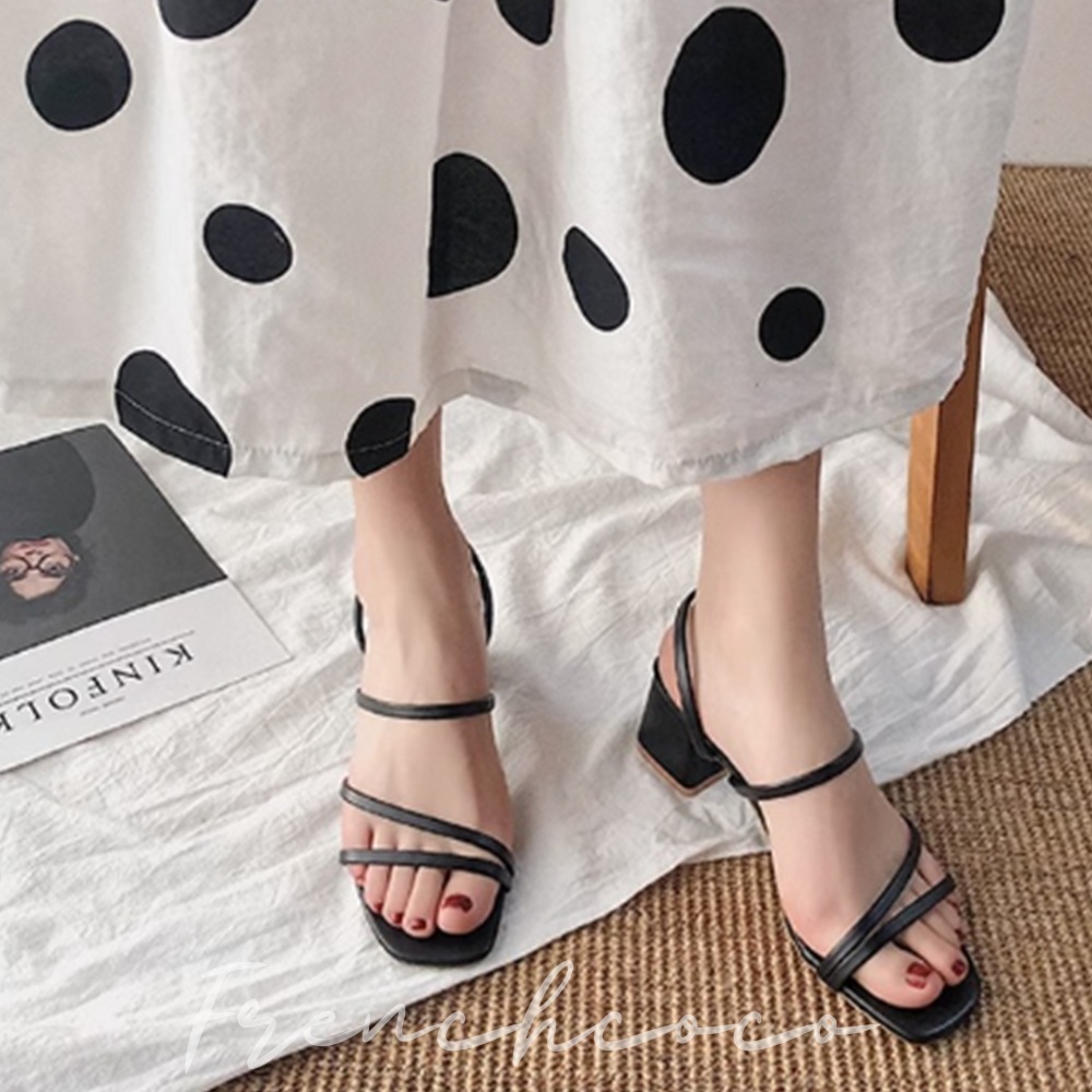 프렌치코코 여름 스트랩 샌달 미들힐 통굽샌들