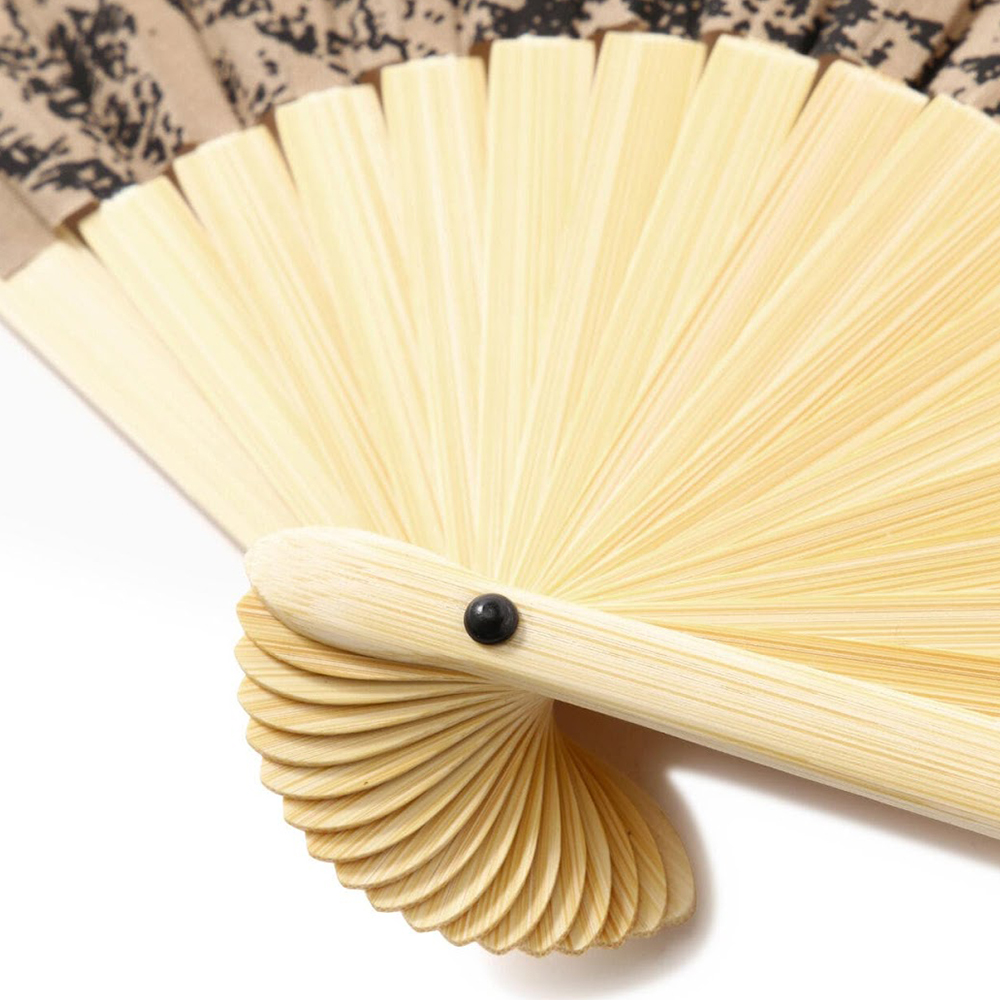 앤드원더 부채 hiking club folding hand fan 25SS 접이식 5745177305 - 상세 이미지 3