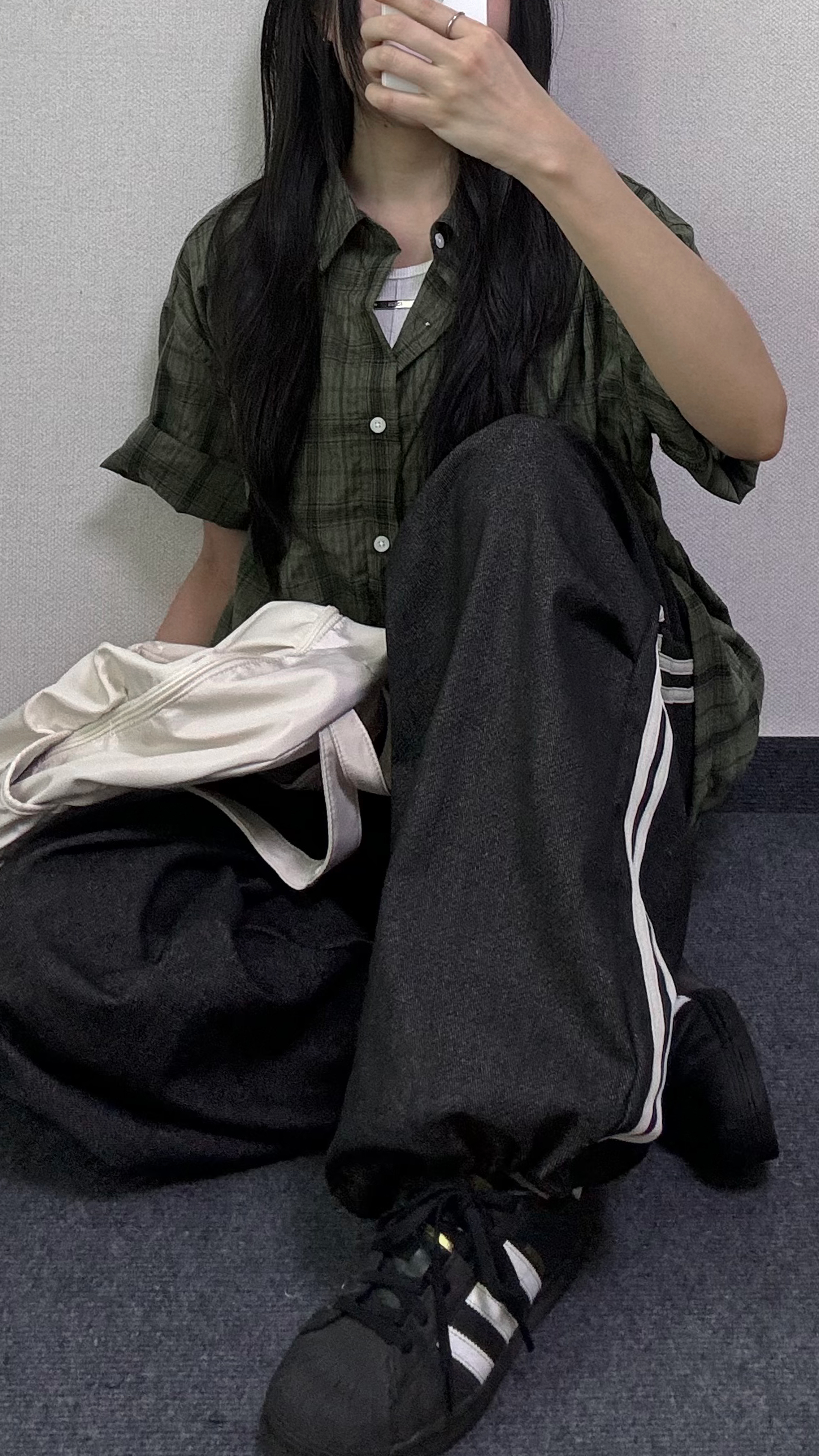 바드 파라슈트 데님 트랙 팬츠 [2Color] - 상세 이미지 4