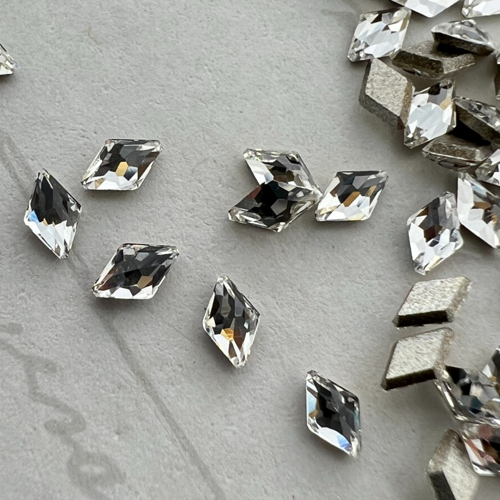 스와로브스키 2709 롬버스 3mm 미니 다이아 크리스탈 젤 셀프 네일아트재료 스톤 파츠 이미지 2