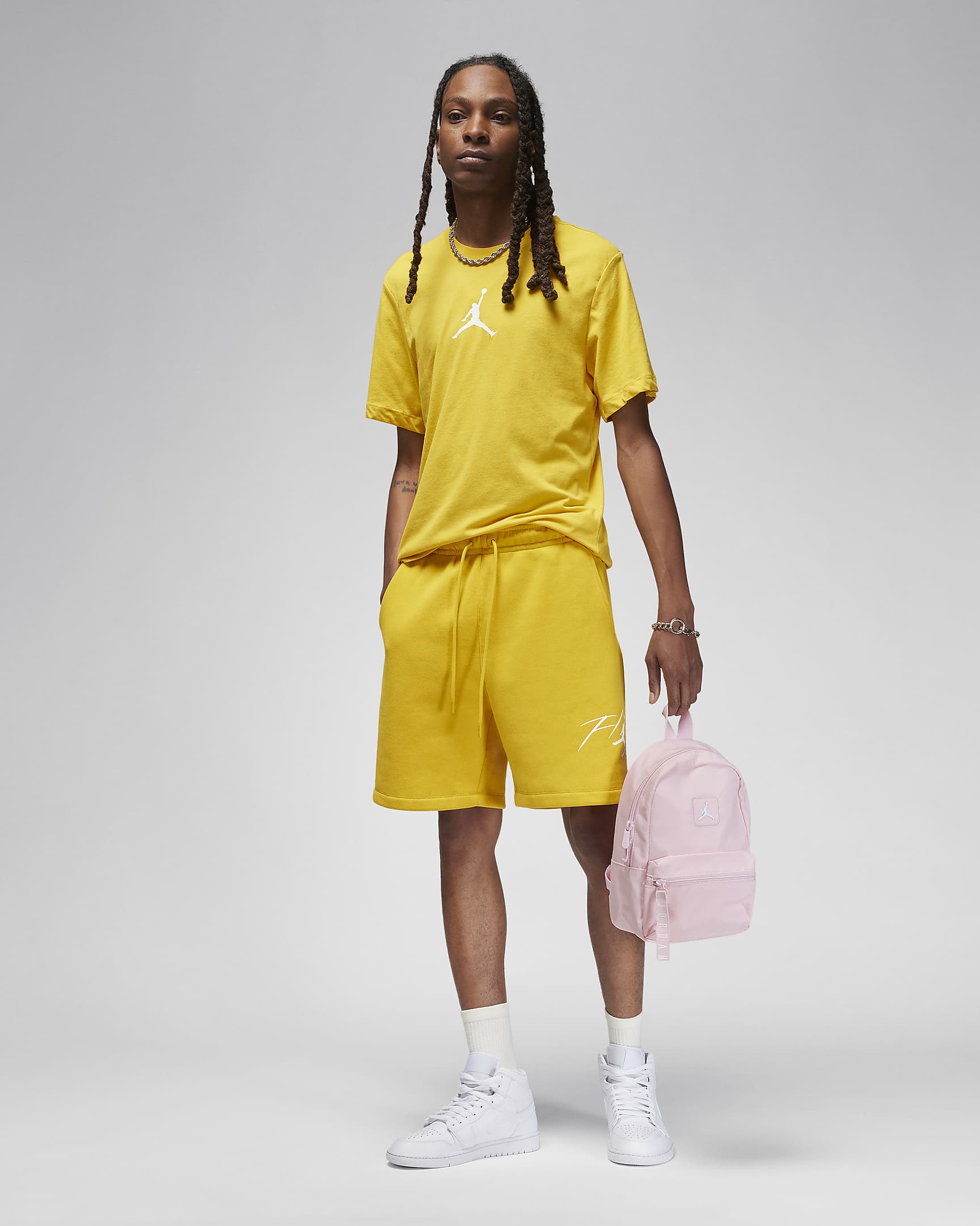 [국내매장판] 나이키 여성 미니 백팩 가방 중학생 고등학생 소풍 가방 여행 배낭 핑크폼(조던_크링클)