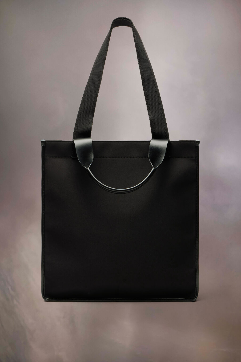 메종 마르지엘라 토트백 카바스 쇼핑백 블랙 Cabas Shopping Bag Vertical SB1WC0019P7276HA200 - 상세 이미지 4