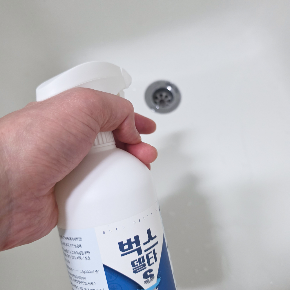벅스델타S 스프레이 200ml 바퀴벌레 살충제 퇴치제 초파리 없애는법 벌레 퇴치 모기약 지네약 빈대 베드버그 퇴치제 쌀벌레 빈대 모기 벌레 퇴치 해충약