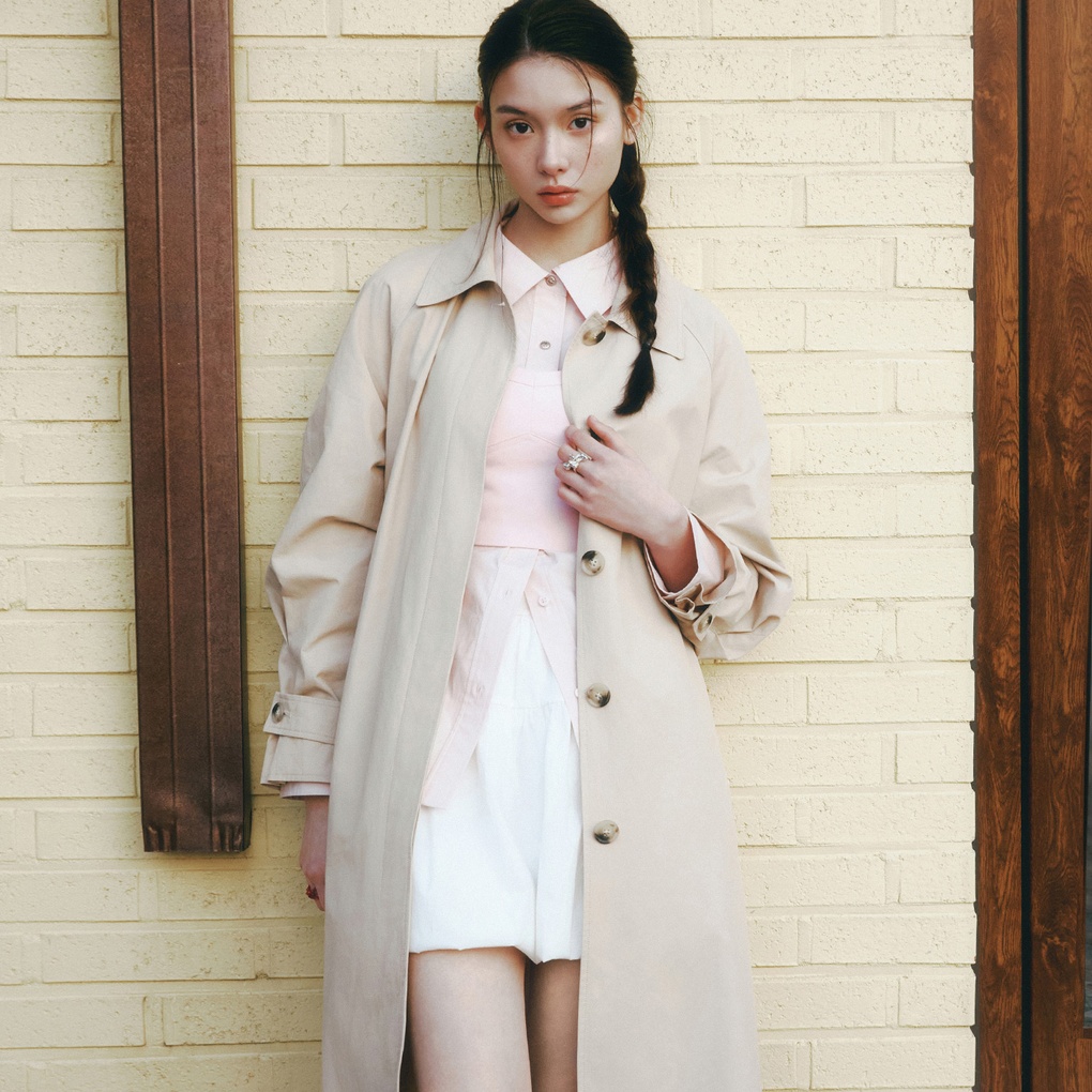 로엠 맥 트렌치 코트 RMJTF23R12