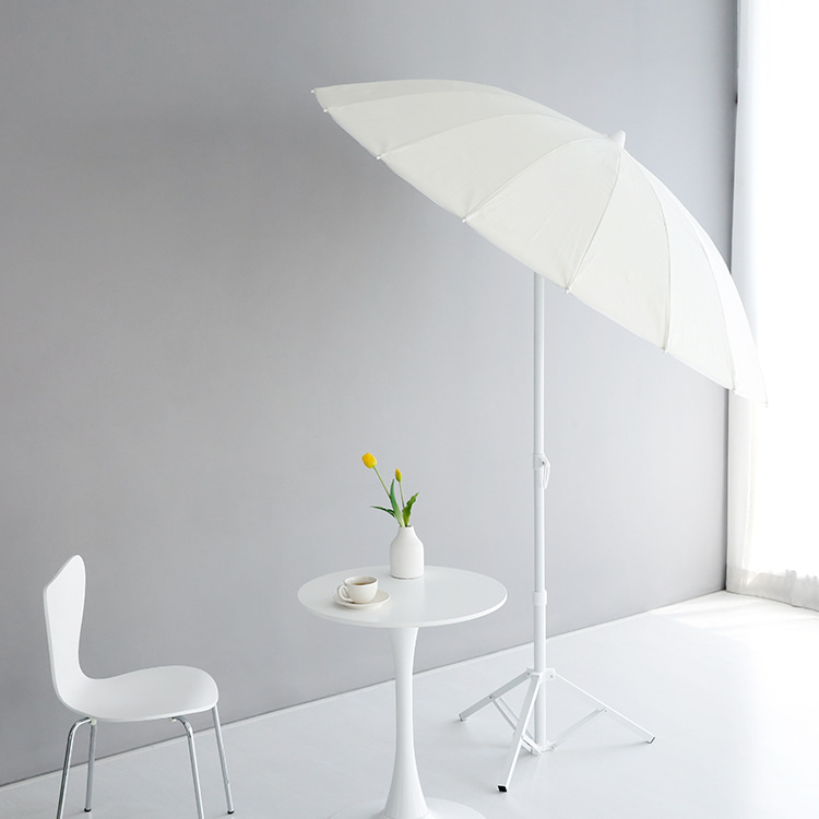 INSIA 파라솔 베이지 + 캠폴 야외 접이식테이블 4인세트 의자일체형