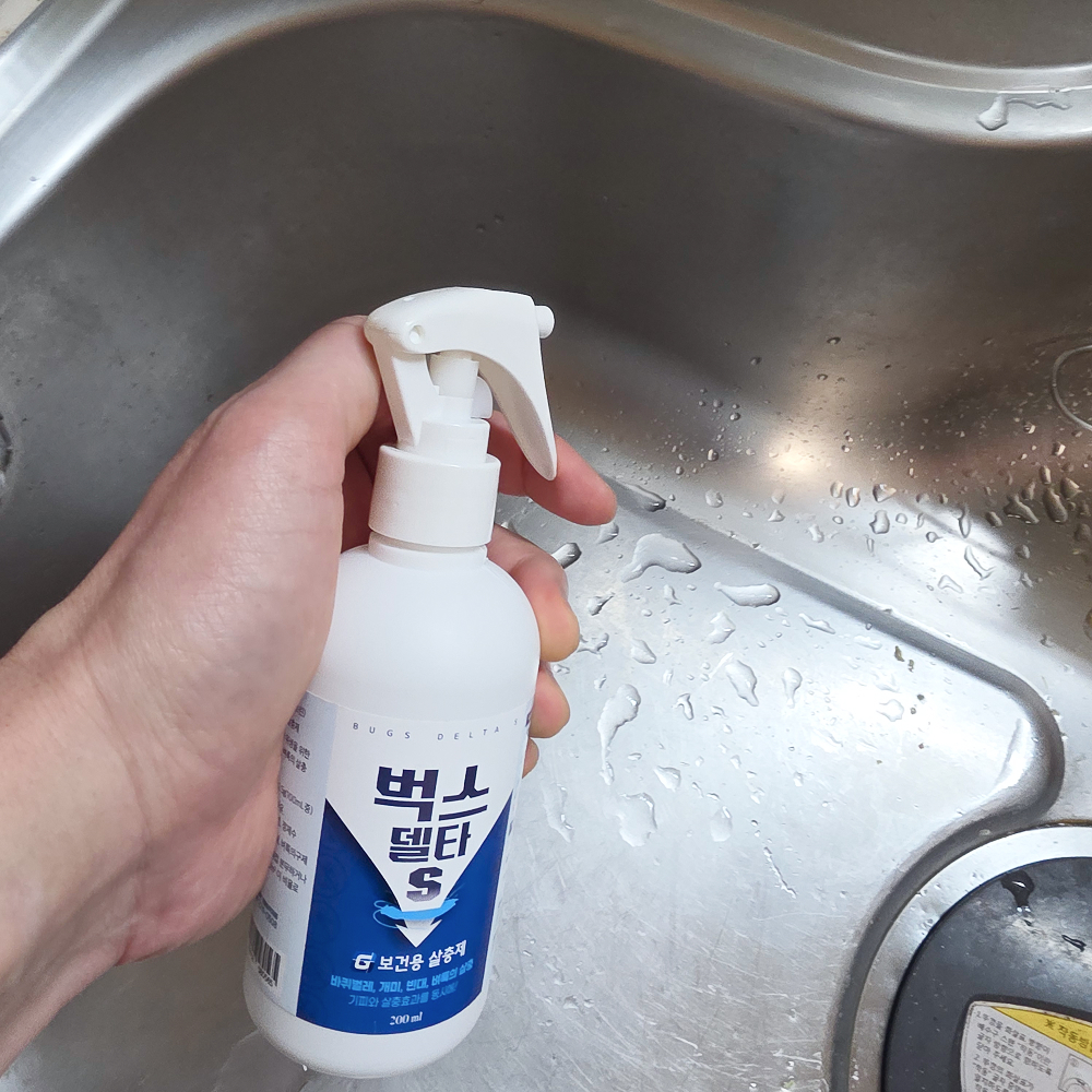 벅스델타S 스프레이 200ml 바퀴벌레 살충제 퇴치제 초파리 없애는법 벌레 퇴치 모기약 지네약 빈대 베드버그 퇴치제 쌀벌레 빈대 모기 벌레 퇴치 해충약