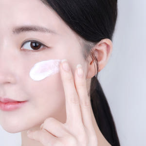 검버섯제거크림 기미크림 화이트닝 egf 재생크림 피부착색 AHA 멜라닌크... 솔직 후기 | 피부 타입별 분석 - 상품 이미지 2