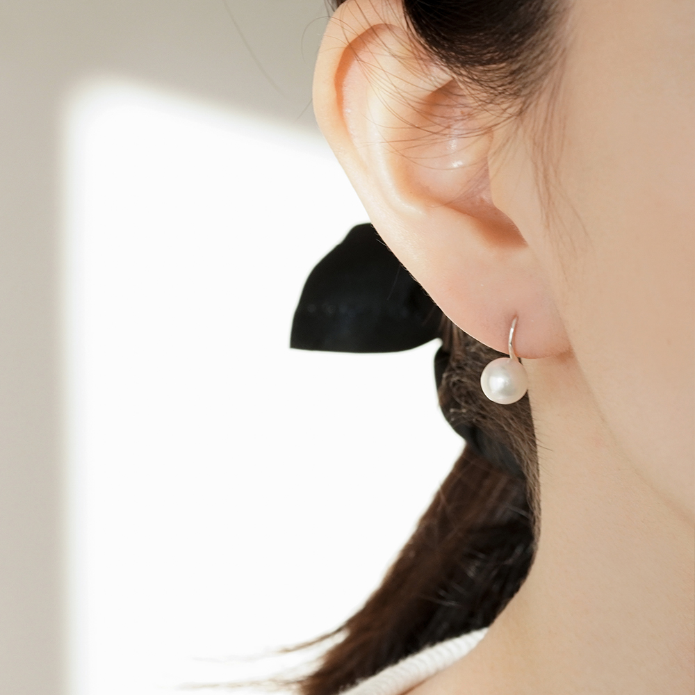 실버925 후프 진주 귀걸이 핵진주 6mm 8mm - 메인 이미지
