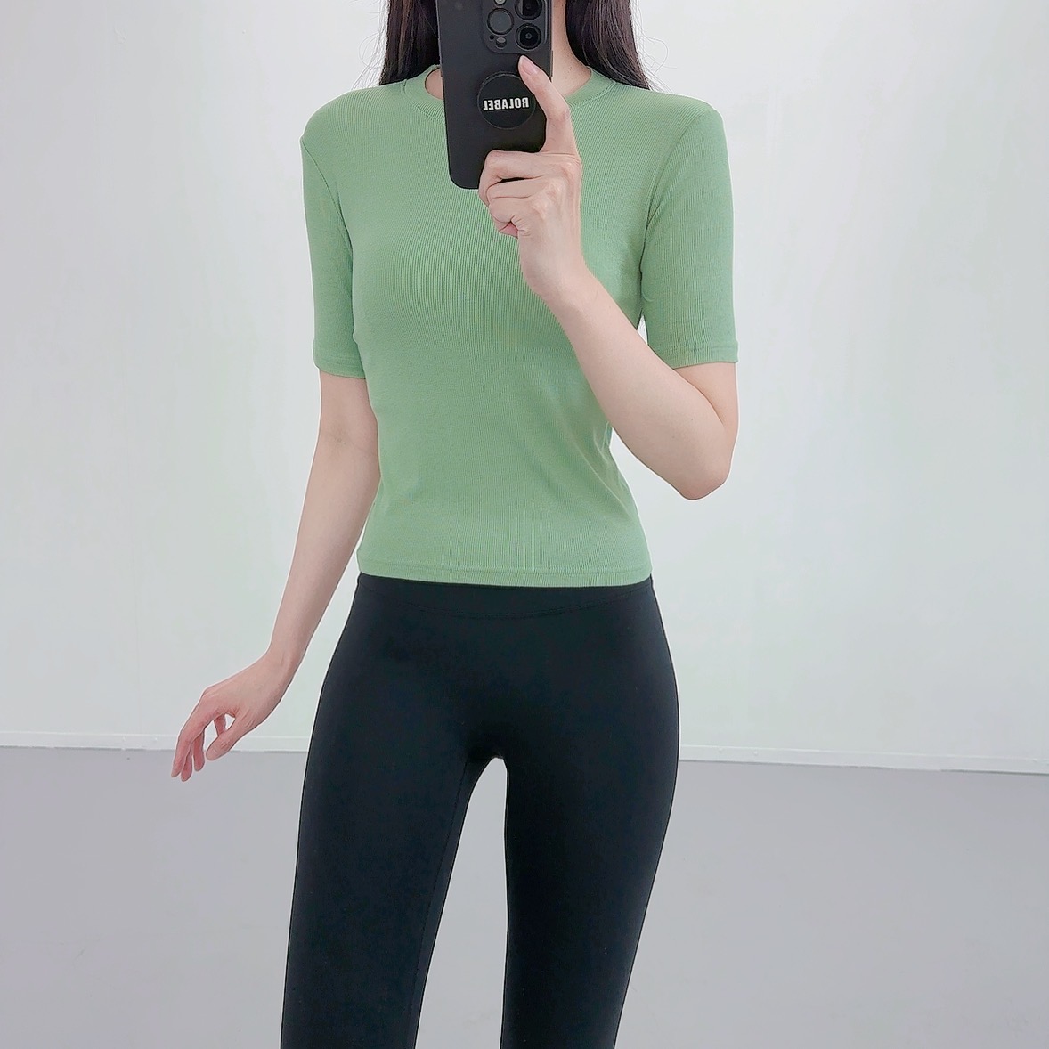 필라테스복 여성 요가복 필라테스복장 필라테스상의 애슬레저 반팔 요가옷 - 상세 이미지 4