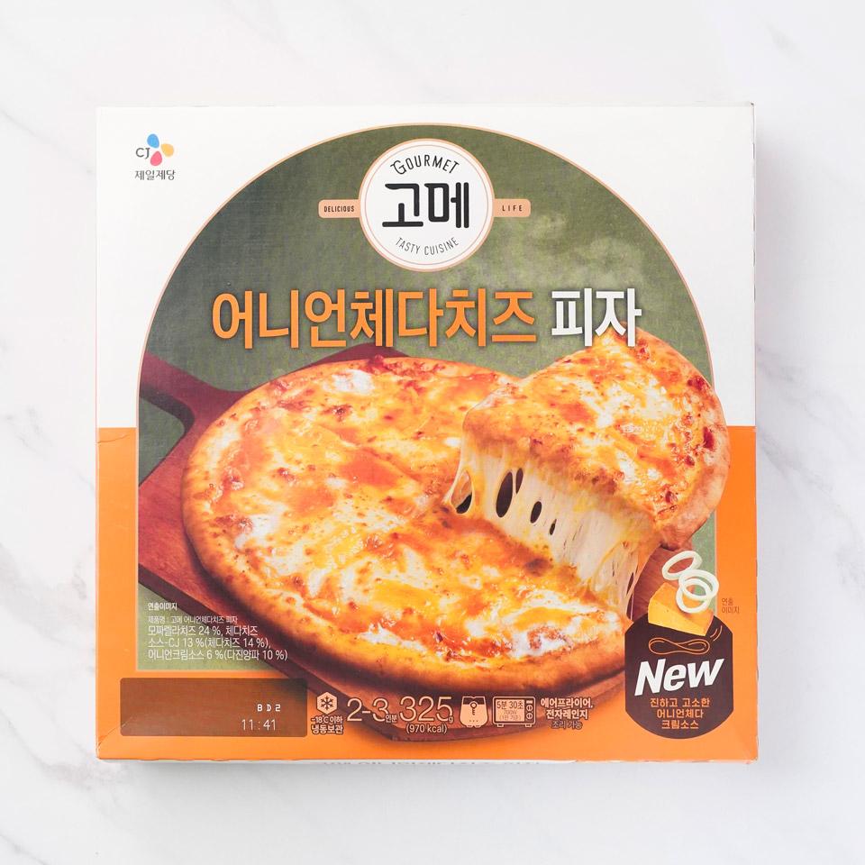 메가마트 CJ 고메 어니언체다치즈 피자 325G - 상품 이미지